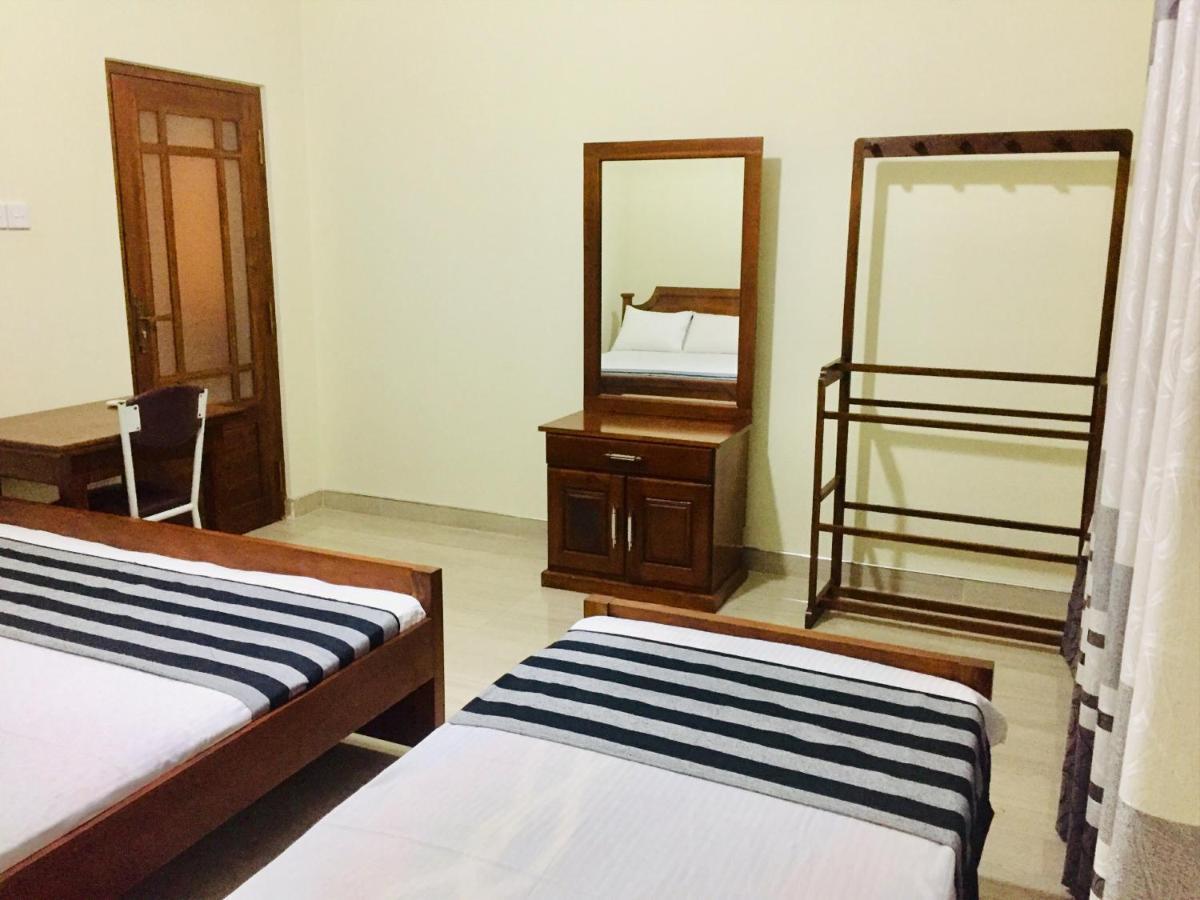 Sweet Home Tourist Rest Anuradhapura Buitenkant foto