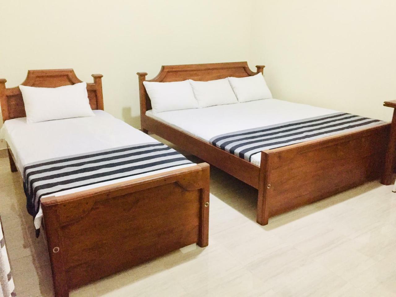 Sweet Home Tourist Rest Anuradhapura Buitenkant foto